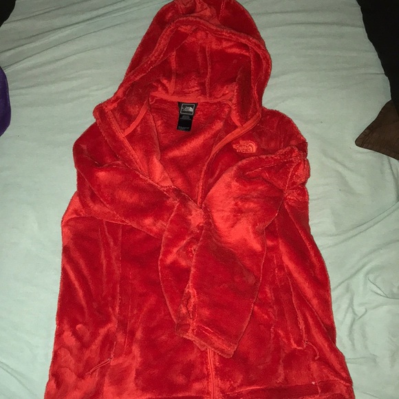 Fluffy north face ✨ - Picture 4 of 4